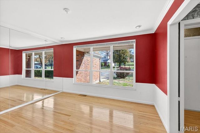 501 Nottingham Drive, Ballwin, MO 63011