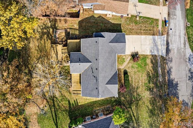 501 Nottingham Drive, Ballwin, MO 63011