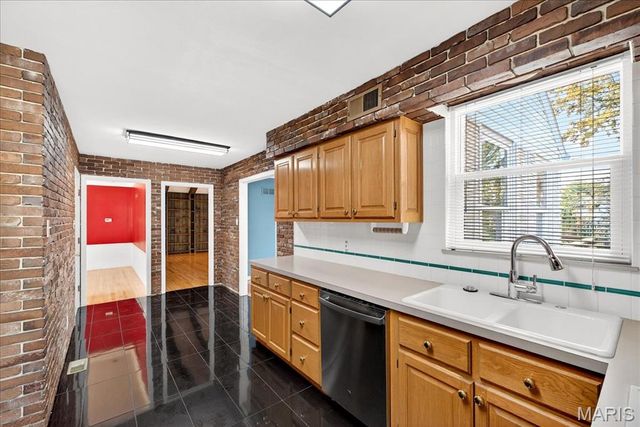 501 Nottingham Drive, Ballwin, MO 63011