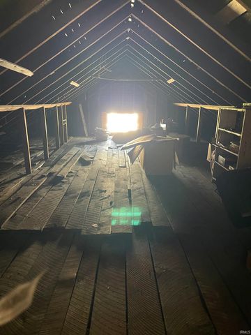 725 Waggoner Avenue, Evansville, IN 47713