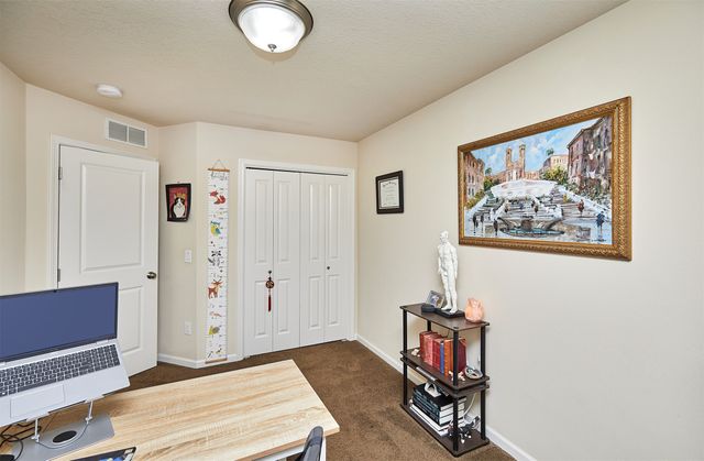 125 64th Street, West Des Moines, IA 50266