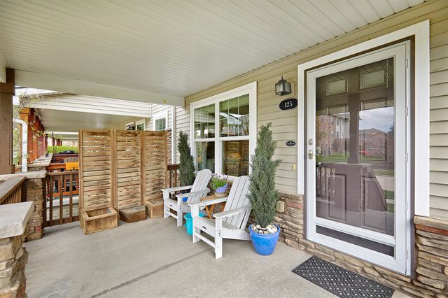 125 64th Street, West Des Moines, IA 50266