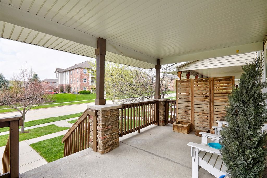 125 64th Street, West Des Moines, IA 50266