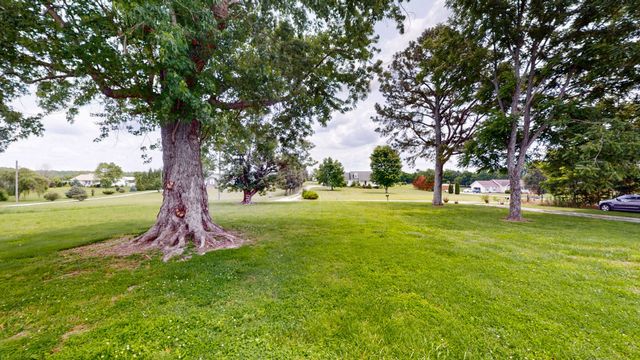392 Adams Rd, Shelbyville, TN 37160
