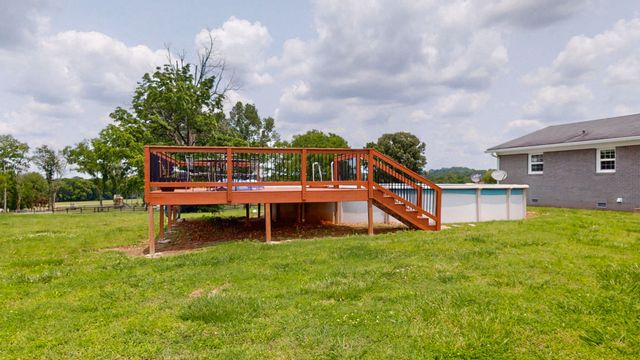 392 Adams Rd, Shelbyville, TN 37160