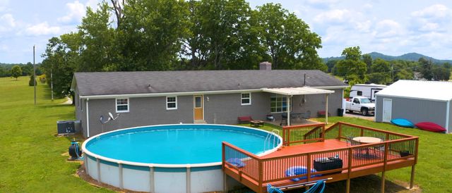 392 Adams Rd, Shelbyville, TN 37160