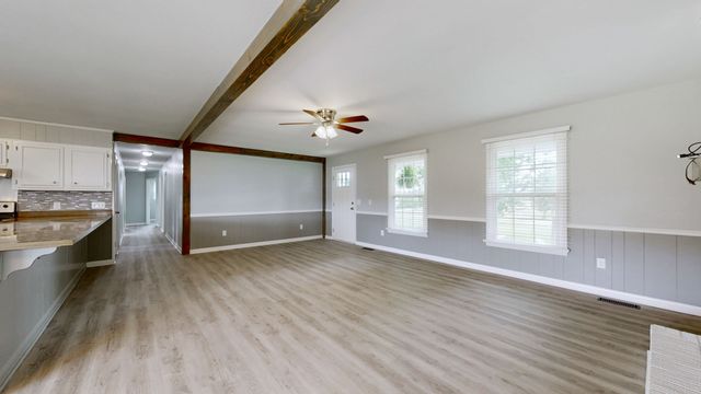 392 Adams Rd, Shelbyville, TN 37160
