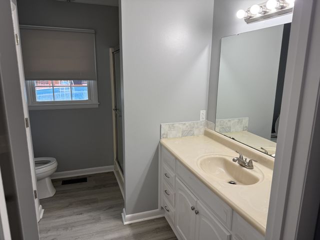 392 Adams Rd, Shelbyville, TN 37160
