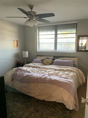322 Taylor Street 2D, Hollywood, FL 33019