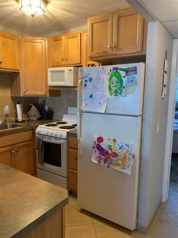 322 Taylor Street 2D, Hollywood, FL 33019