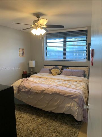 322 Taylor Street 2D, Hollywood, FL 33019