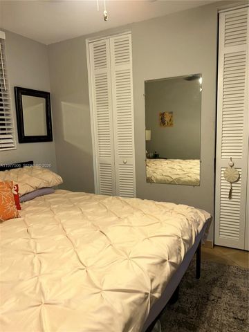 322 Taylor Street 2D, Hollywood, FL 33019