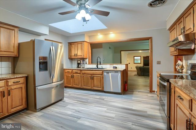 12 S RIDGE ROAD, Boiling Springs, PA 17007