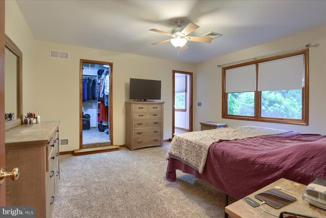 12 S RIDGE ROAD, Boiling Springs, PA 17007