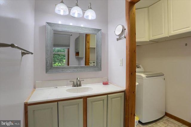 12 S RIDGE ROAD, Boiling Springs, PA 17007