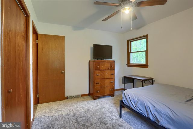 12 S RIDGE ROAD, Boiling Springs, PA 17007