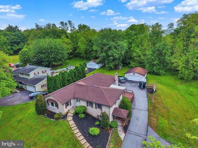 12 S RIDGE ROAD, Boiling Springs, PA 17007