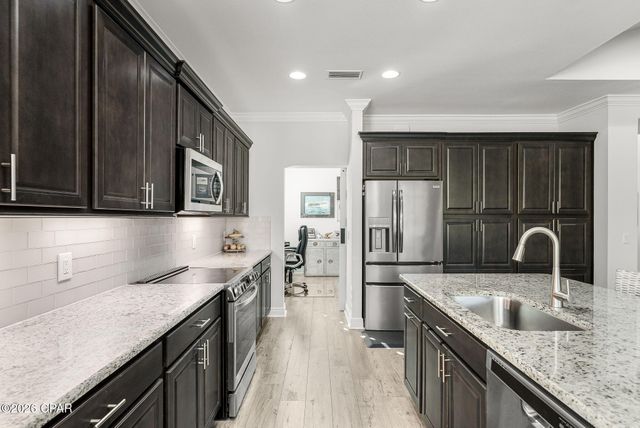 8414 Landshark Boulevard, Panama City Beach, FL 32413