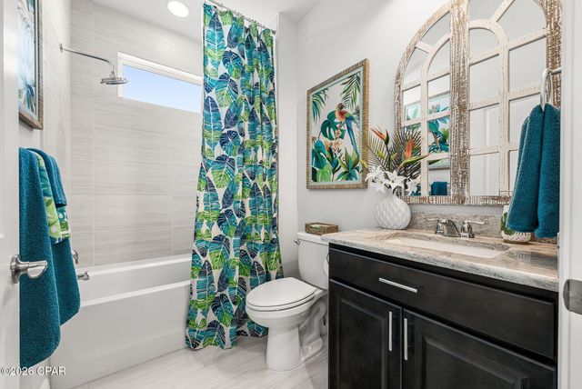 8414 Landshark Boulevard, Panama City Beach, FL 32413