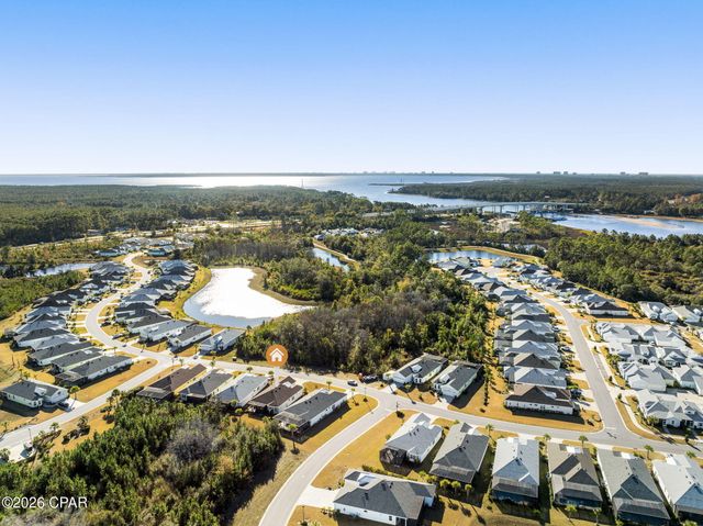 8414 Landshark Boulevard, Panama City Beach, FL 32413