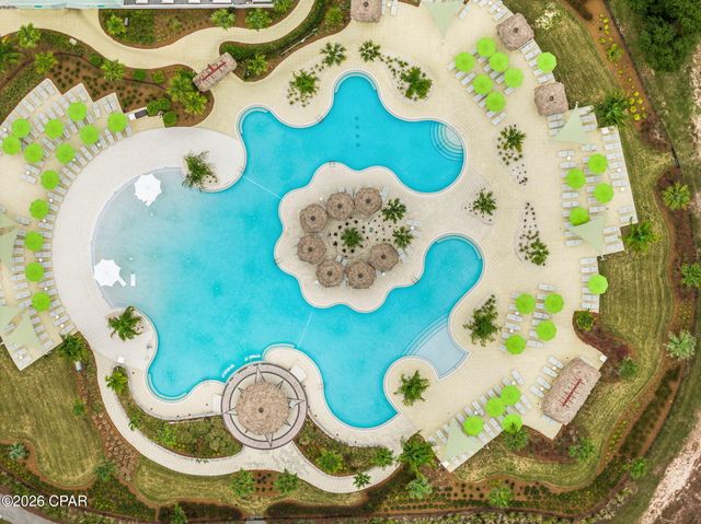 8414 Landshark Boulevard, Panama City Beach, FL 32413