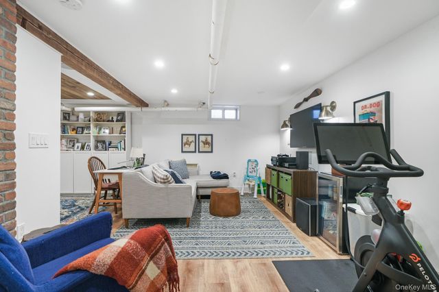 54 Lakeview Avenue, Hartsdale, NY 10530