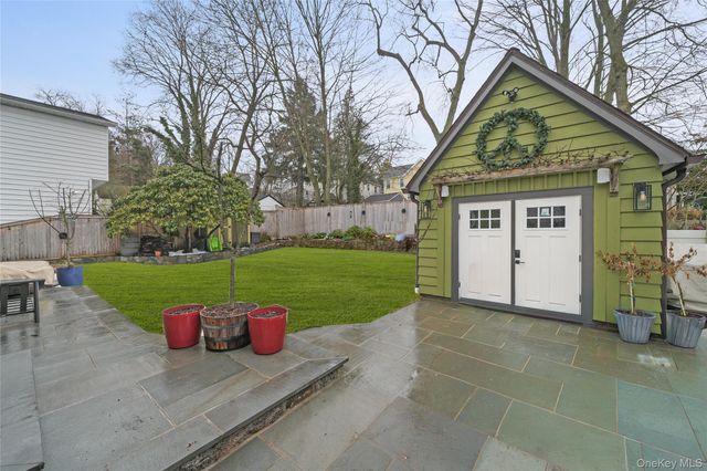 54 Lakeview Avenue, Hartsdale, NY 10530