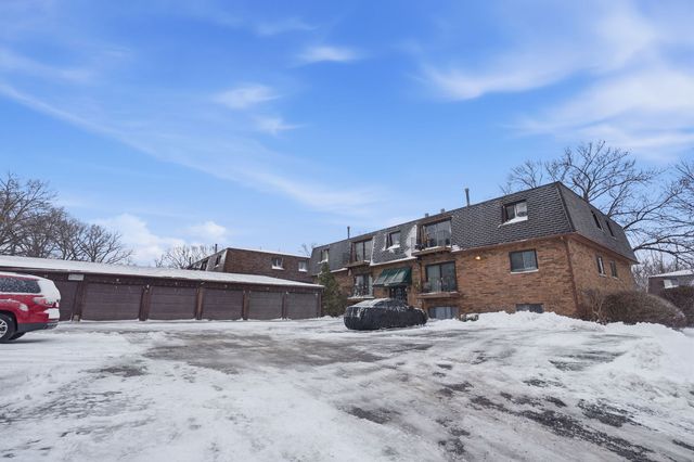 2501 26th Avenue Court 1C, Rock Island, IL 61201