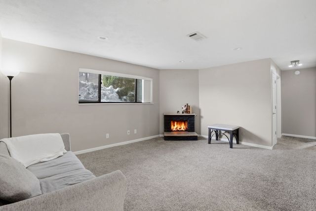 2501 26th Avenue Court 1C, Rock Island, IL 61201