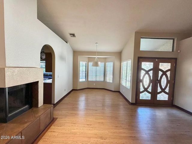 8979 E GAIL Road, Scottsdale, AZ 85260