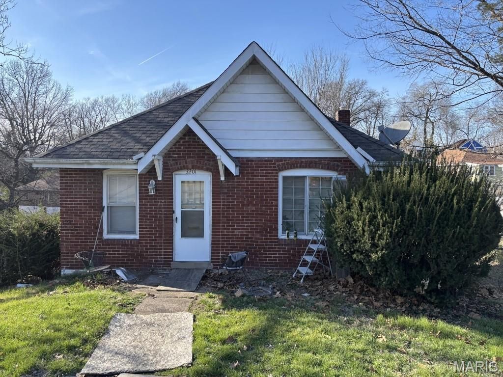 3201 Werder Drive, St Louis, MO 63121