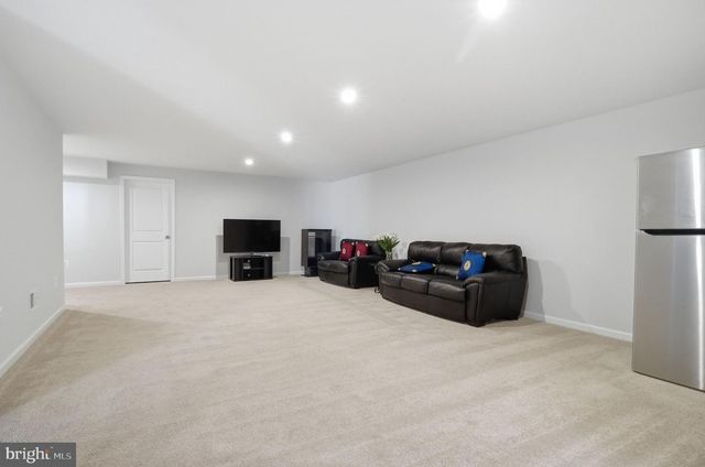 208 CONEFLOWER LN, Stafford, VA 22554