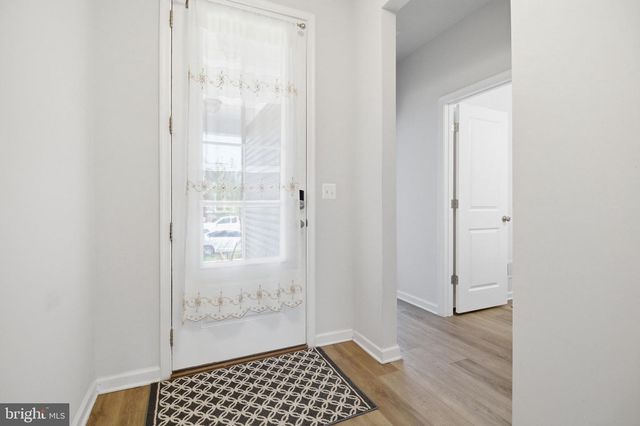 208 CONEFLOWER LN, Stafford, VA 22554