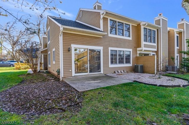 46 Eton Ct, Bedminster Twp., NJ 07921