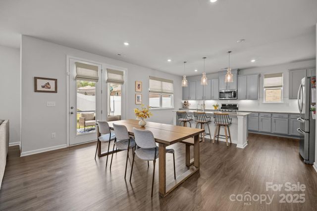 5108 Kinsbridge Drive, Mint Hill, NC 28227
