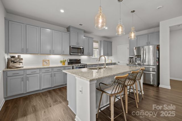 5108 Kinsbridge Drive, Mint Hill, NC 28227