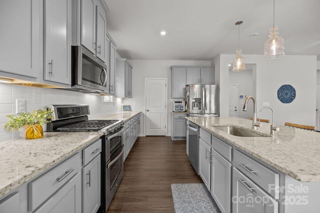5108 Kinsbridge Drive, Mint Hill, NC 28227