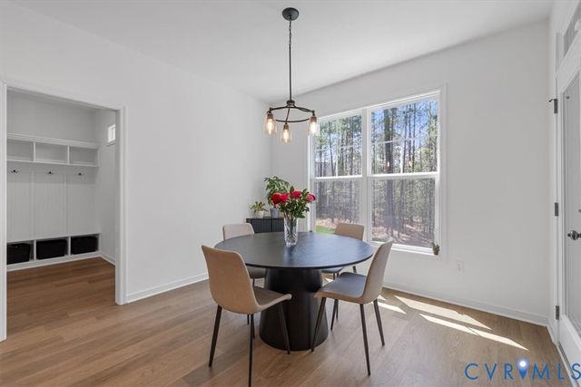 17131 Westington Rd, Moseley, VA 23120
