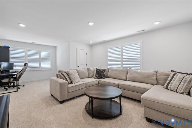 17131 Westington Rd, Moseley, VA 23120