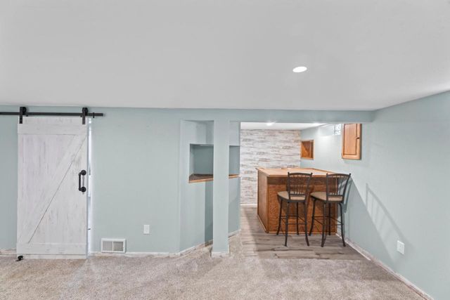 8603 W Stuth AVENUE, West Allis, WI 53227