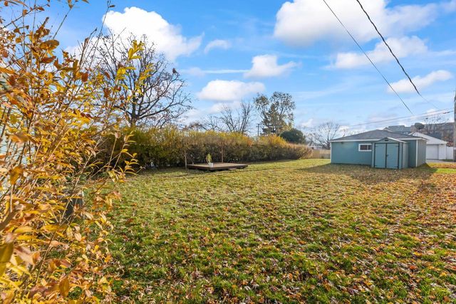 8603 W Stuth AVENUE, West Allis, WI 53227