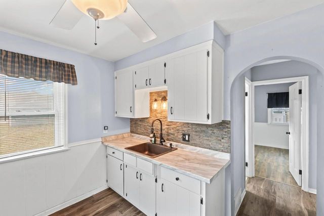 8603 W Stuth AVENUE, West Allis, WI 53227