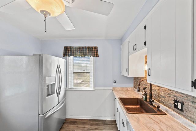 8603 W Stuth AVENUE, West Allis, WI 53227