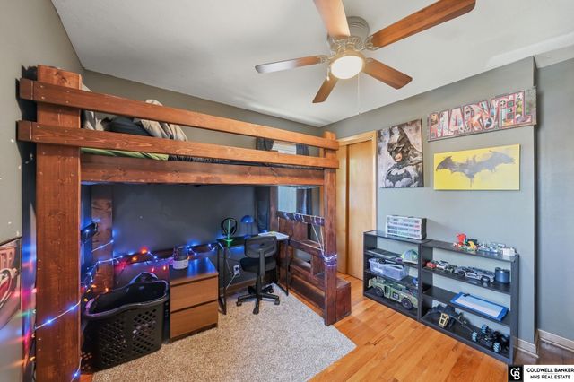 1340 N 67th Street, Lincoln, NE 68505