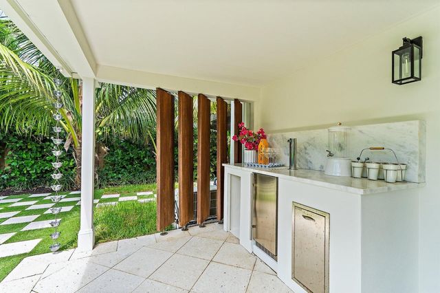 420 Gulf Road, North Palm Beach, FL 33408