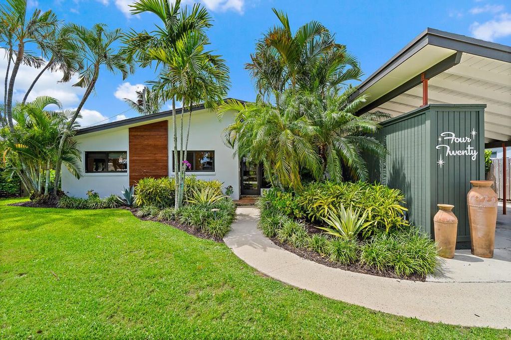 420 Gulf Road, North Palm Beach, FL 33408
