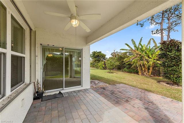 10528 Canal Brook LN, Lehigh Acres, FL 33936