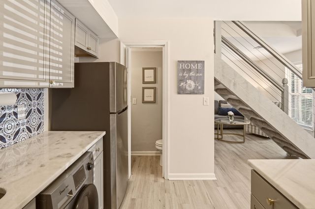 2494 Etiwan Avenue J-2, Charleston, SC 29414