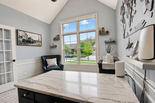 116 N Ashton Lane, Valparaiso, IN 46385
