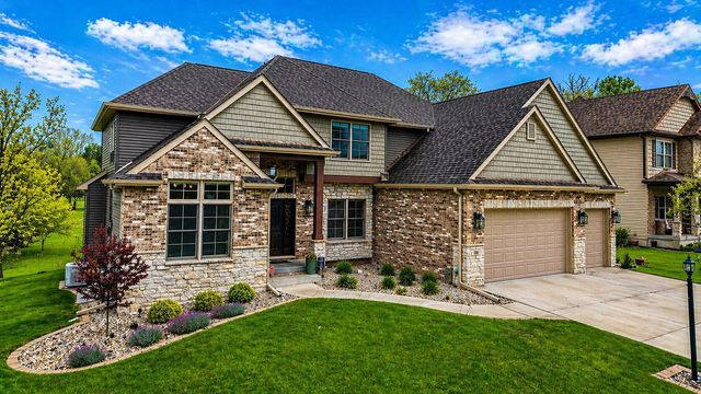 116 N Ashton Lane, Valparaiso, IN 46385